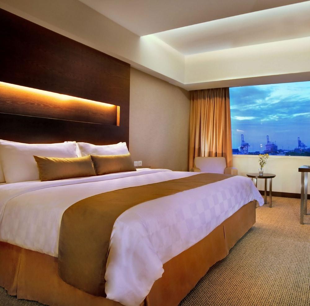 Aston Makassar Hotel & Convention Center Εξωτερικό φωτογραφία
