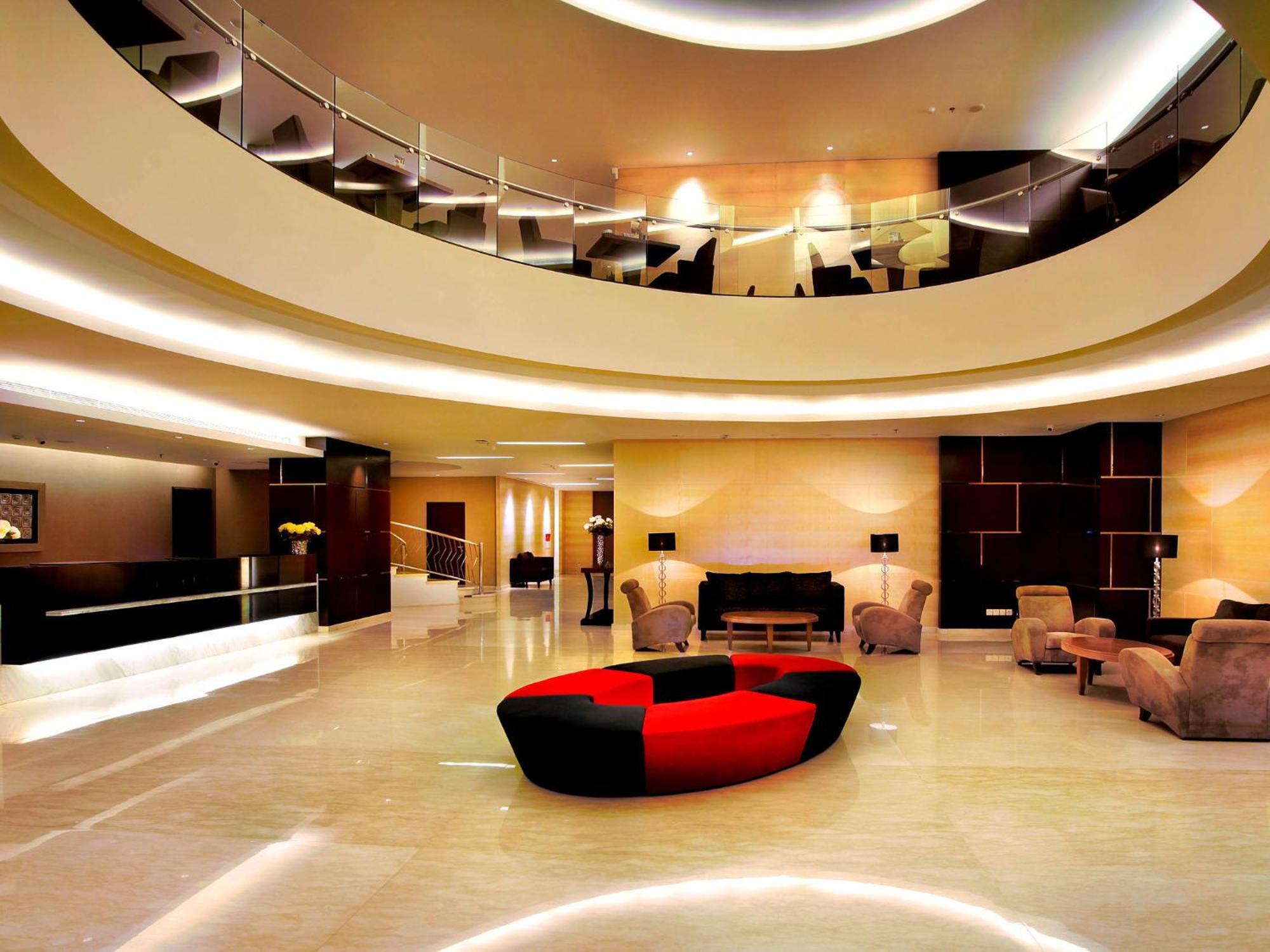 Aston Makassar Hotel & Convention Center Εξωτερικό φωτογραφία