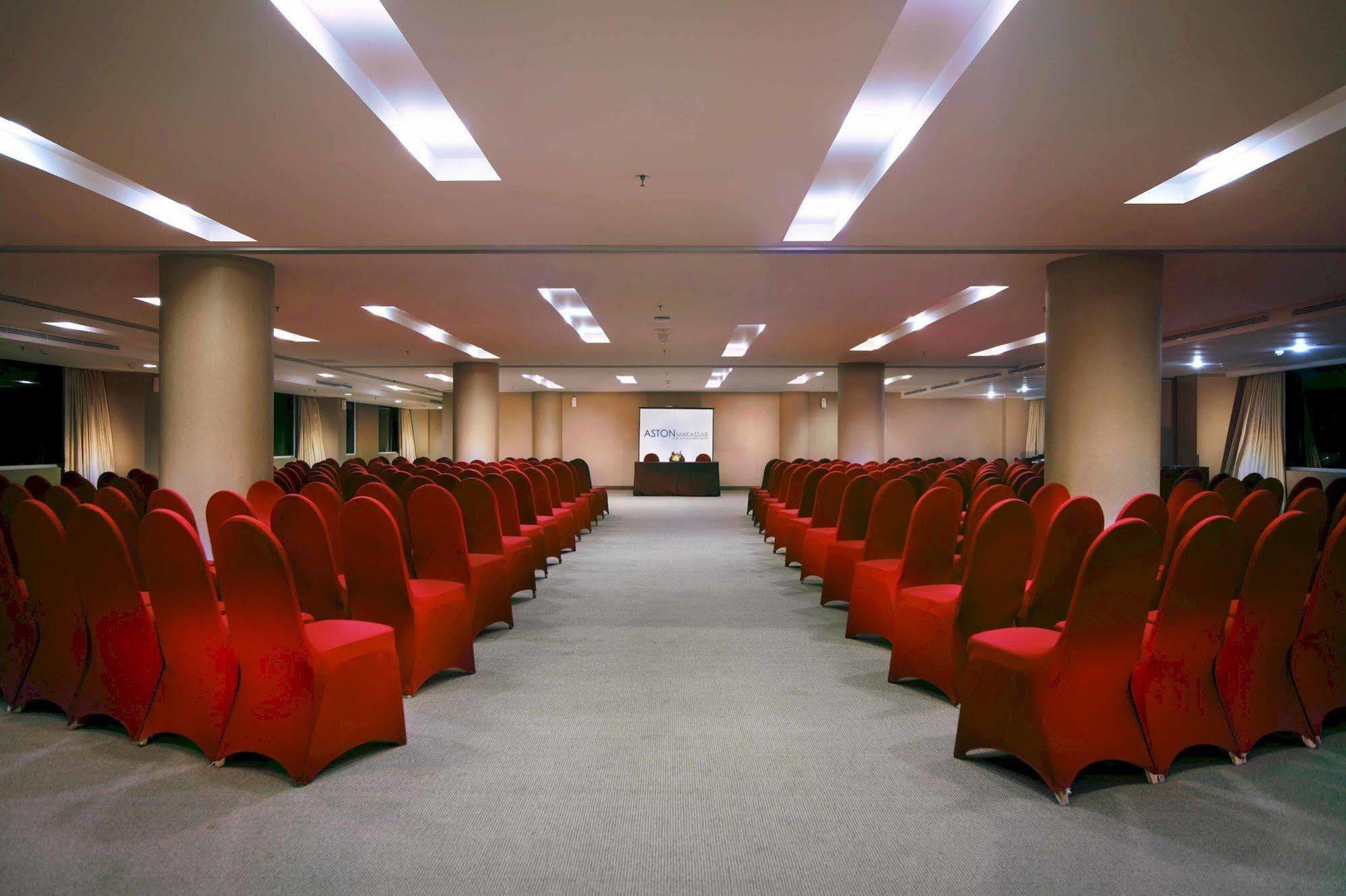 Aston Makassar Hotel & Convention Center Εξωτερικό φωτογραφία